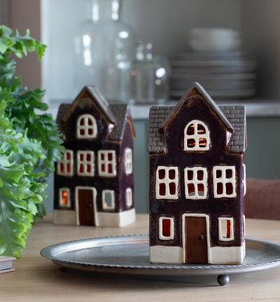 Village lyshus mørk lilla Village lyshus mørk lilla